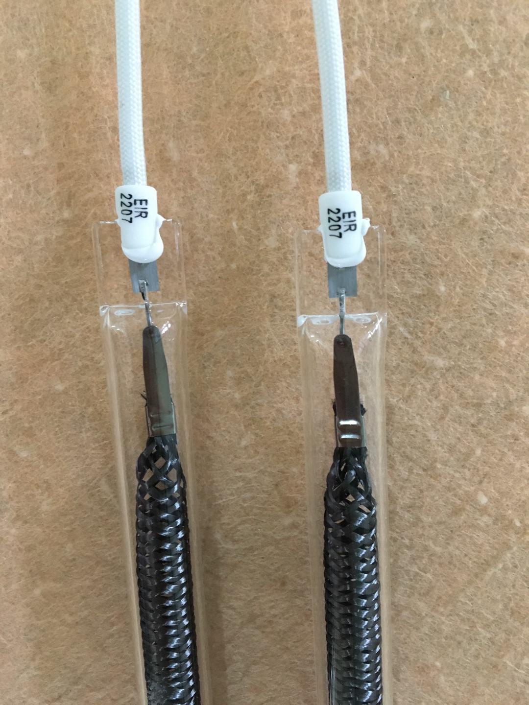 Knit style carbon fiber heating heart