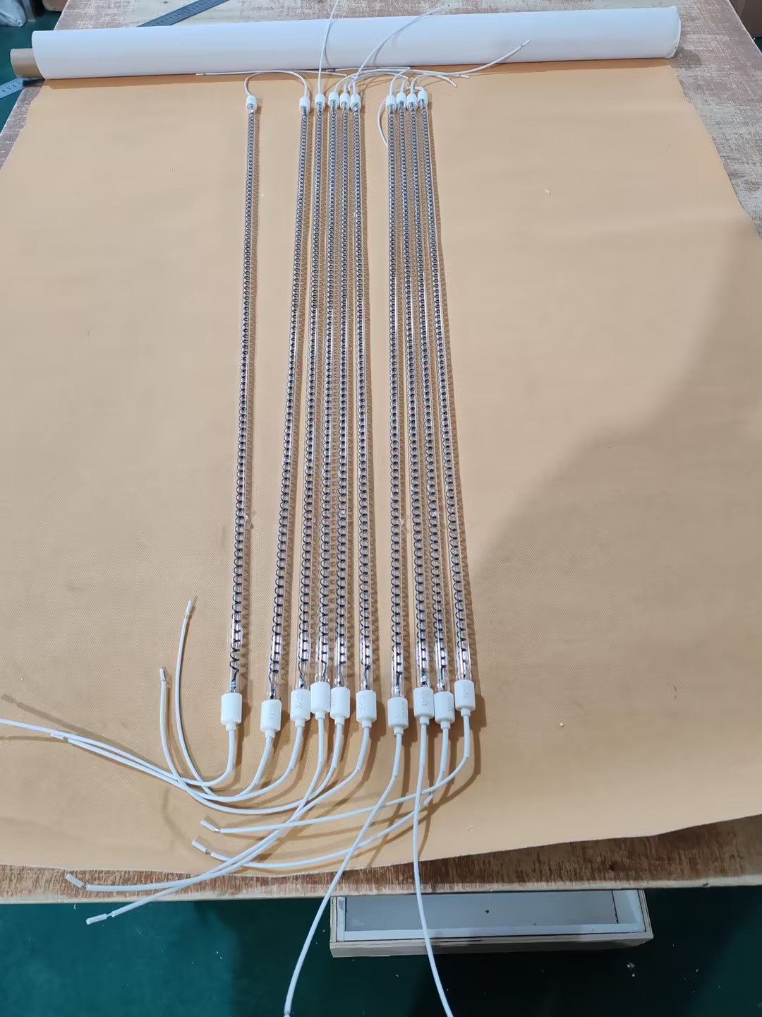 Technical Specifications and Application of the 900W Carbon Fiber Infrared Lamp